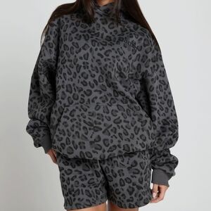 2-PC SeT❤️NIP❤️ Comfrt MINIMALIST HOODIE PULLOVER + SHORTS BLACK PANTHER SMALL